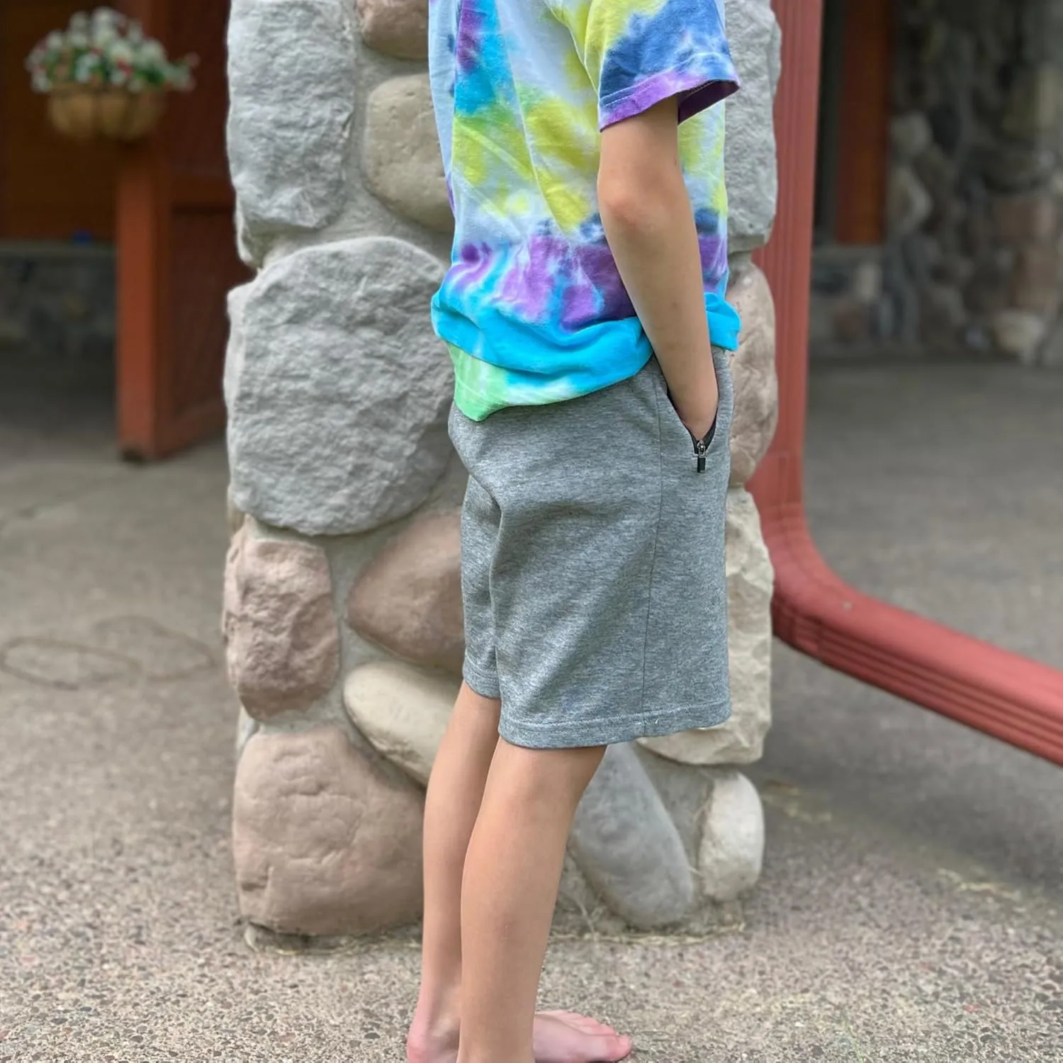BIG ELEPHANT Kids Casual Shorts with Zipper Pockets and Drawsting, Youth Boys Athletic Shorts for Running Playing