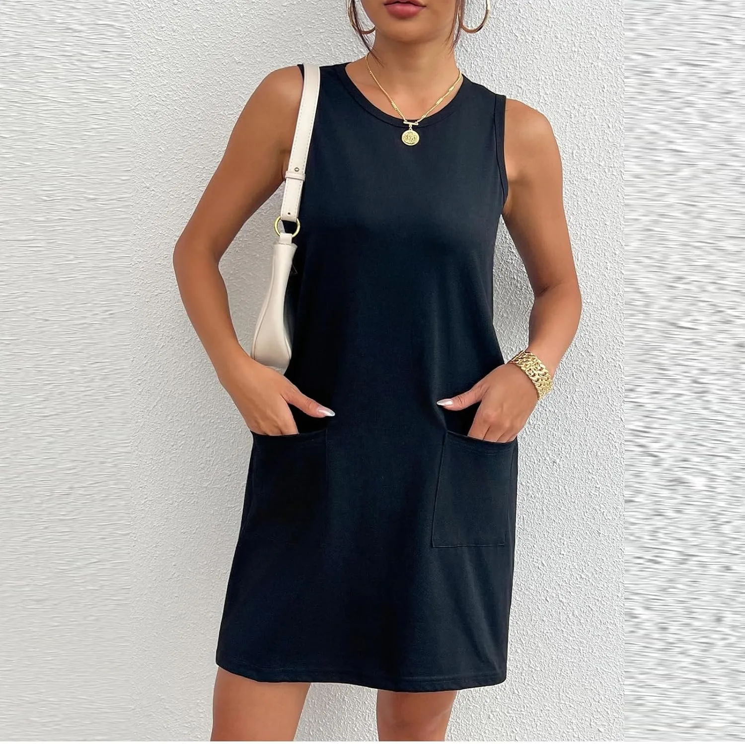 Tank Dresses for Women 2025 Summer Sleeveless Mini Dress with Pockets Beach Vacation Crew Neck Loose Flowy Sundress