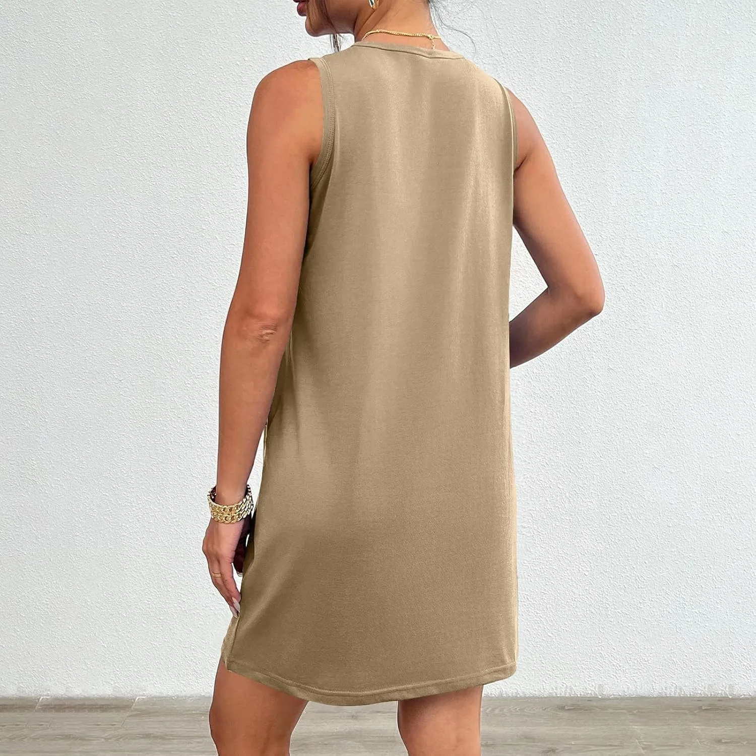 Tank Dresses for Women 2025 Summer Sleeveless Mini Dress with Pockets Beach Vacation Crew Neck Loose Flowy Sundress