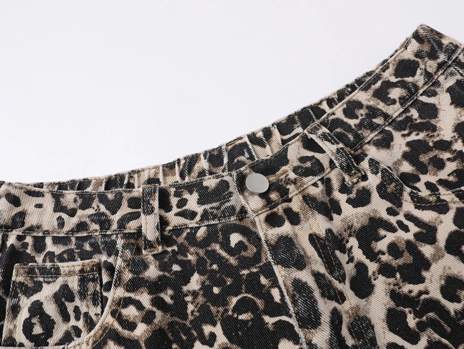 Unisex Leopard Jorts Women Baggy Cheetah Shorts Vintage Straight Leg Jeans Casual Y2K Streetwear