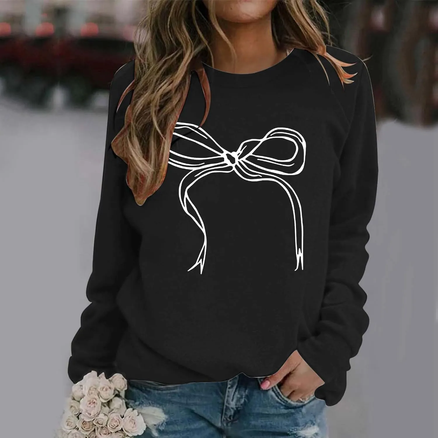 Womens Oversized Crewneck Sweatshirt Hoodies Women Cute Bow Graphic Sweatshirts Long Sleeve Fleece Pullover Bow Sweater Y2k